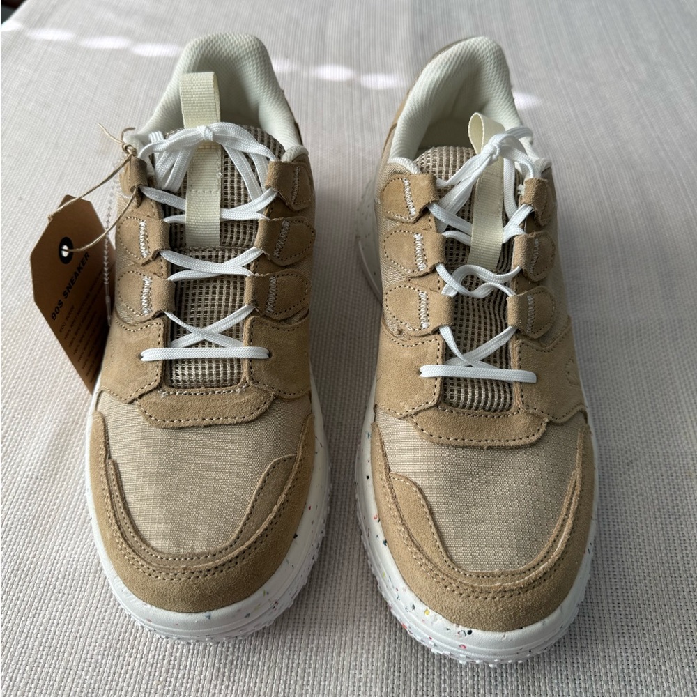 HOLO FOOTWEAR’90s men’s sneakers